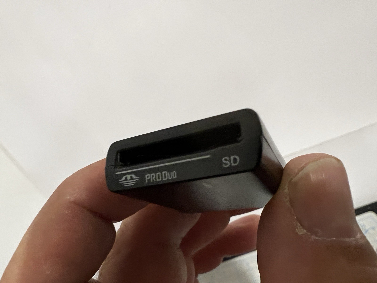 Sony MRW68E Multi Card Reader/Writer & Memory Stick PRO