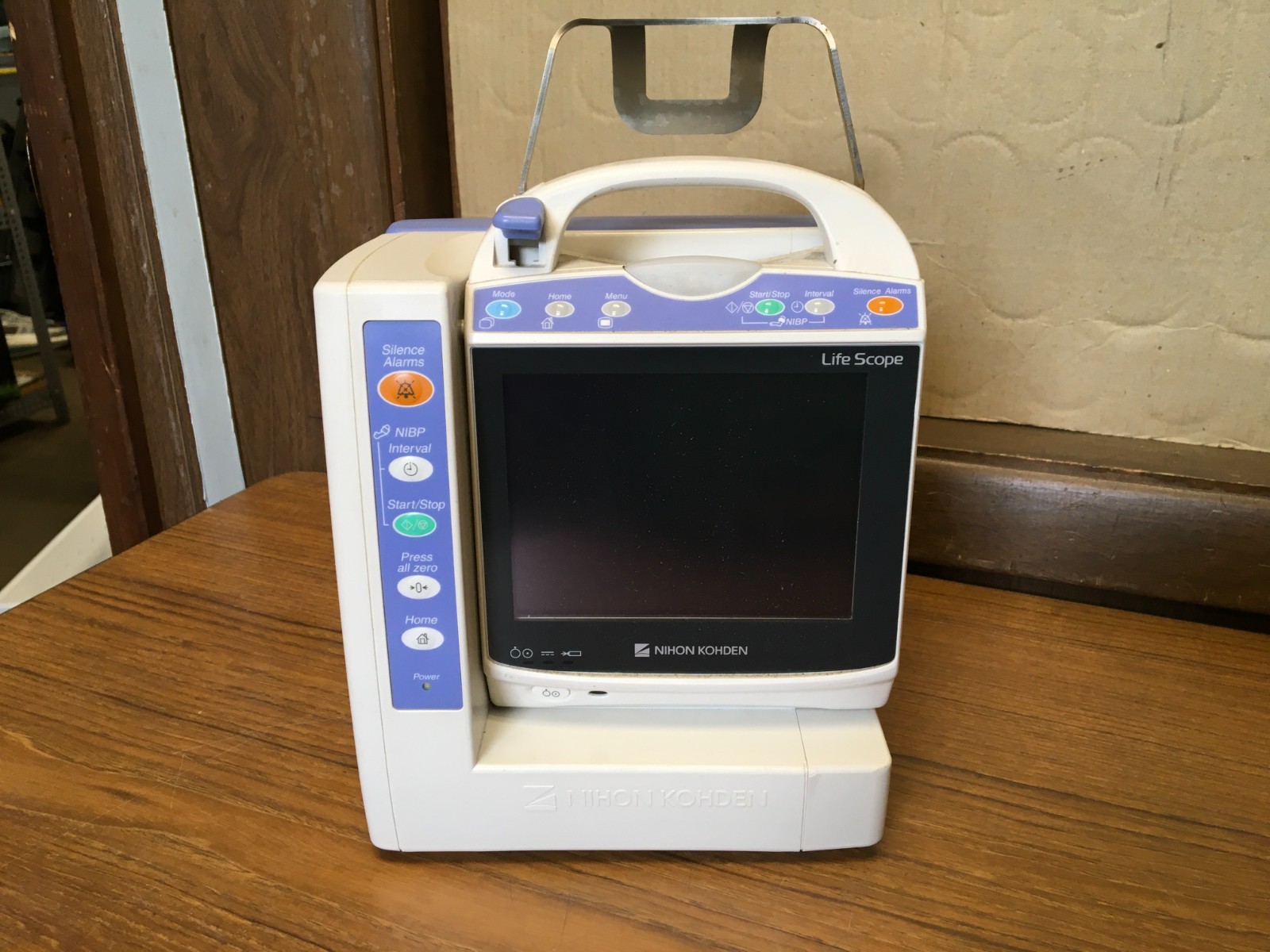 Nihon Kohden Life Scope BSM-1753 Bedside Monitor w/ JA-694PA Docking Station *