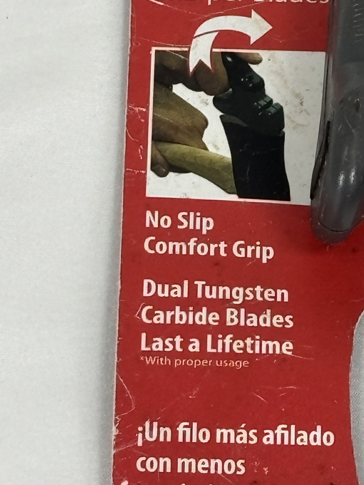 True Temper Axe Sharpener. (bin #17)