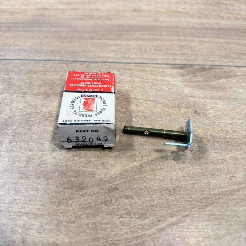 New TECUMSEH OEM NOS SHAFT AND LEVER / 632049