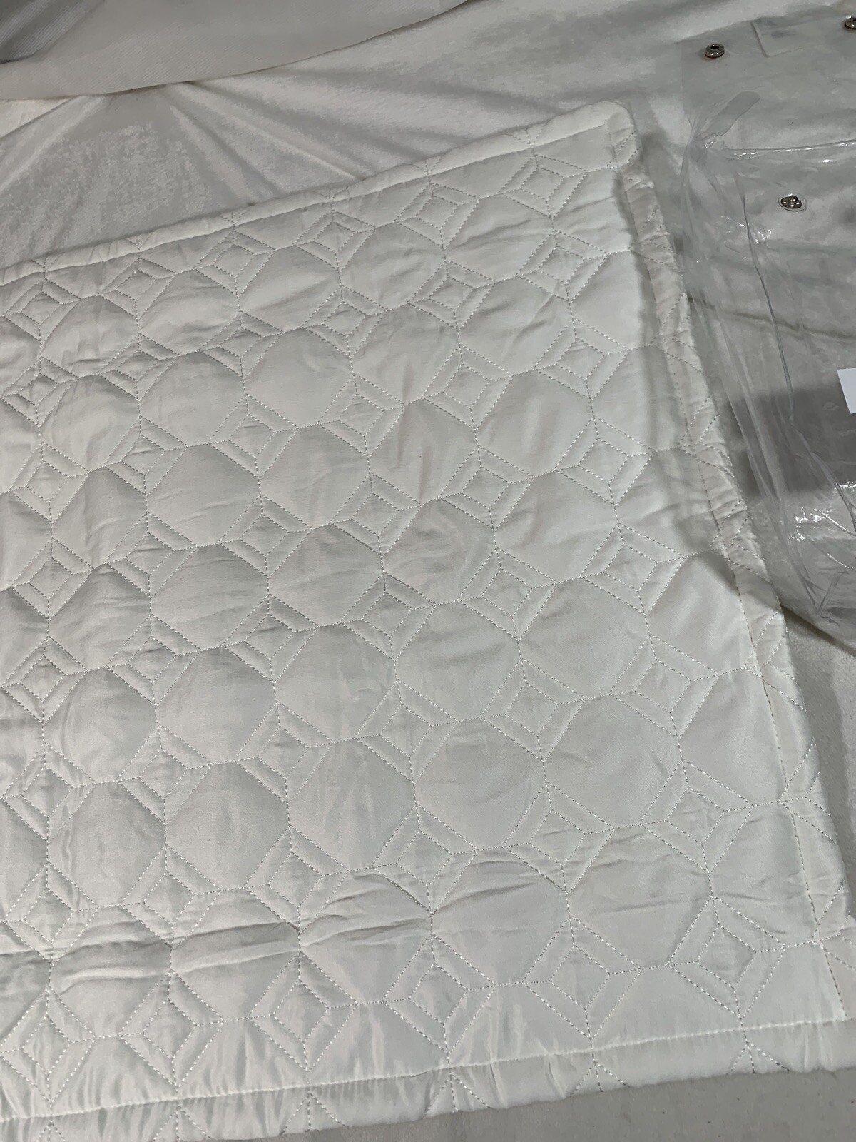 NEW $120 [ 1 Standard ] Quilted Pillow Sham for Hotel Collection Alabastar #119