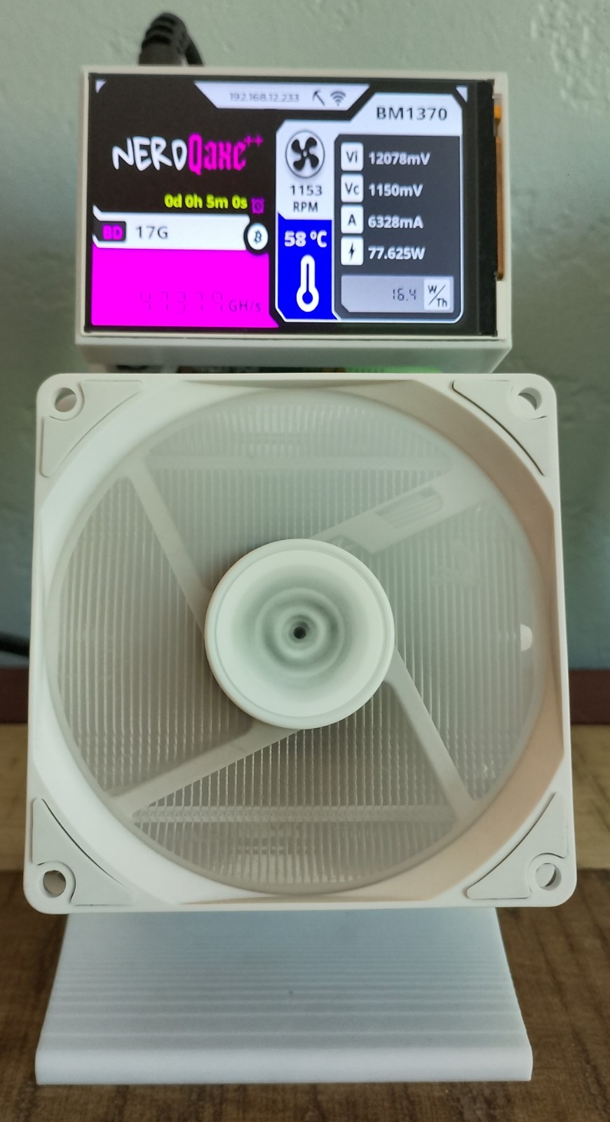 NerdQaxe++ 4.8 TH/s SHA-256 Bitcoin Miner with PSU