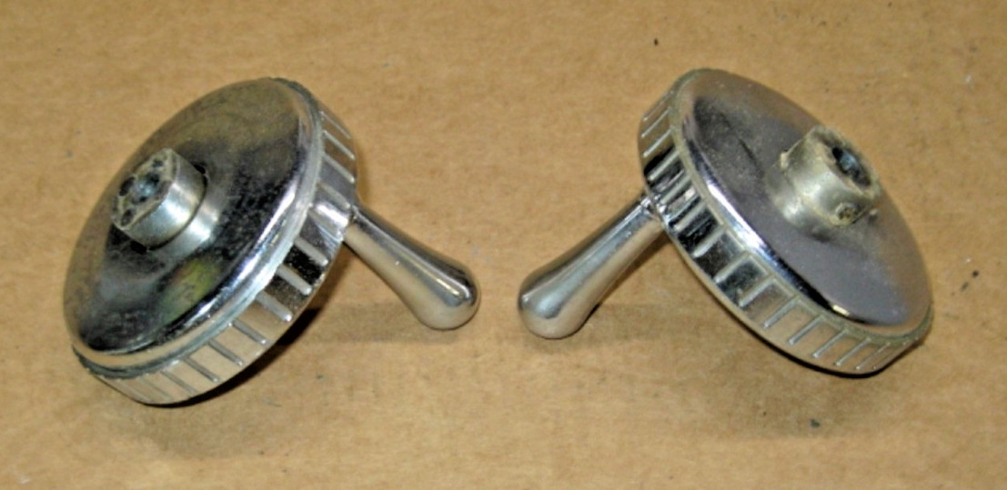 Craftsman 10" table saw hand wheels (pair) 3/8" bore, spinning knobs