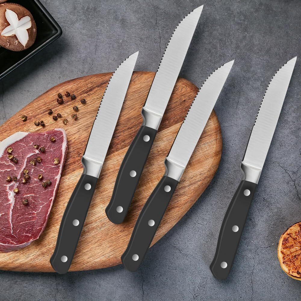 Basic Kit 8-Piece Kitchen Steak Knife Set, 4.5-Inch, Black