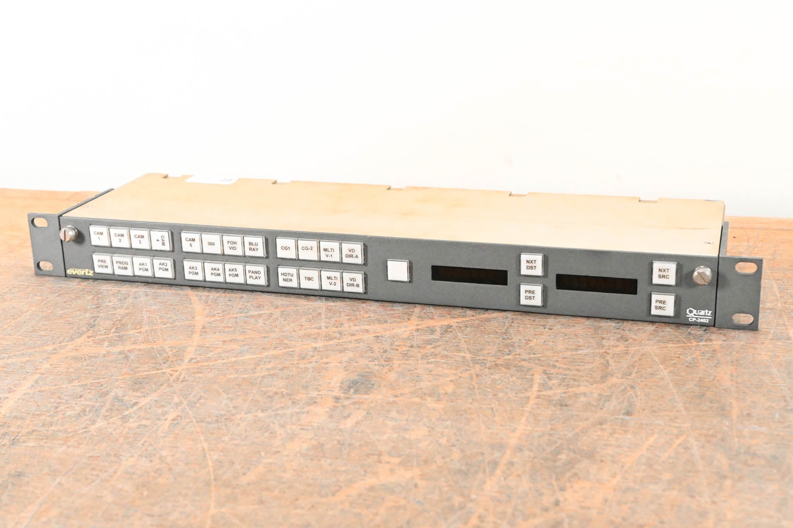 Evertz Quartz CP-2402 1RU 29-Button Remote Control Panel CG007AE