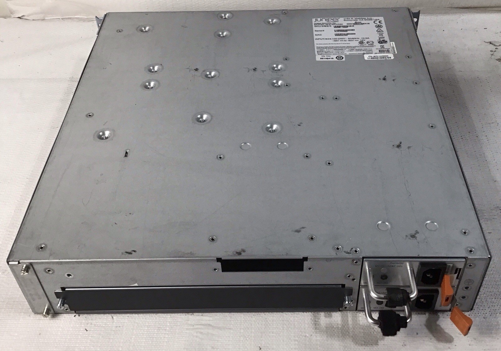 Juniper Networks SRX550-645AP Services Gateway Firewall Security Appliance