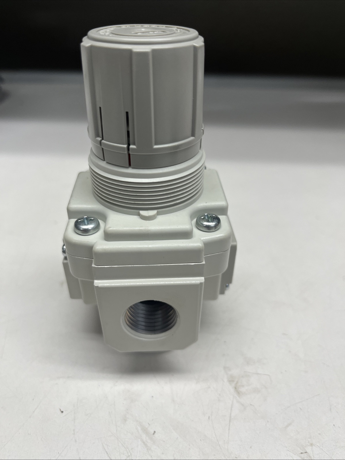 SMC AR40-N04-Z-B Modular Type Air Regulator NO GAUGE 1/2" Ports (NEW NO BOX)