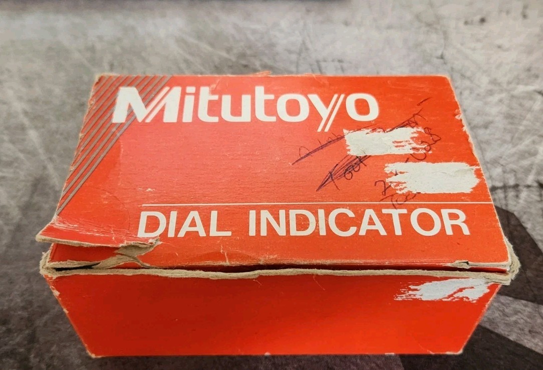 Mitutoyo No. 2109-11 Dial Indicator Metric Micrometer (.001 Graduation) In Box
