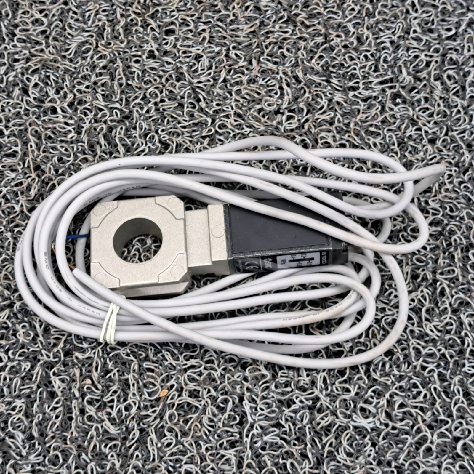 SMC IS 1000-40-X201 Pressure Switch for 23050447