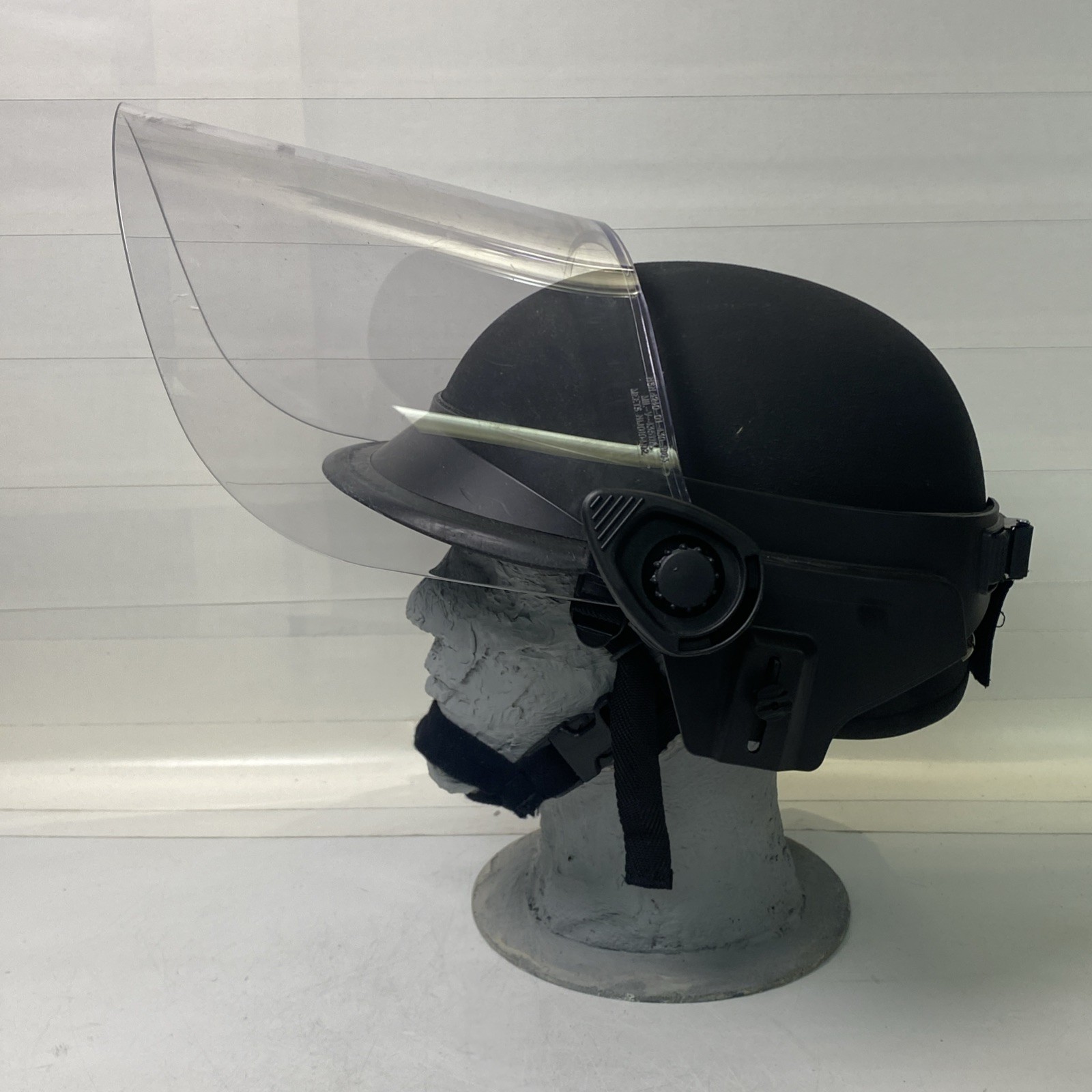 PROTECH Tactical Armored Helmet L/XL Delta 4 / PAULSON MFG DK5-H Shield