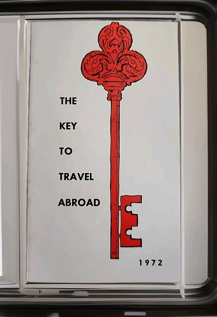 The Key To Travel Abroad 1972 Vintage Booklet Deak & Co. Los Angeles Pamphlet