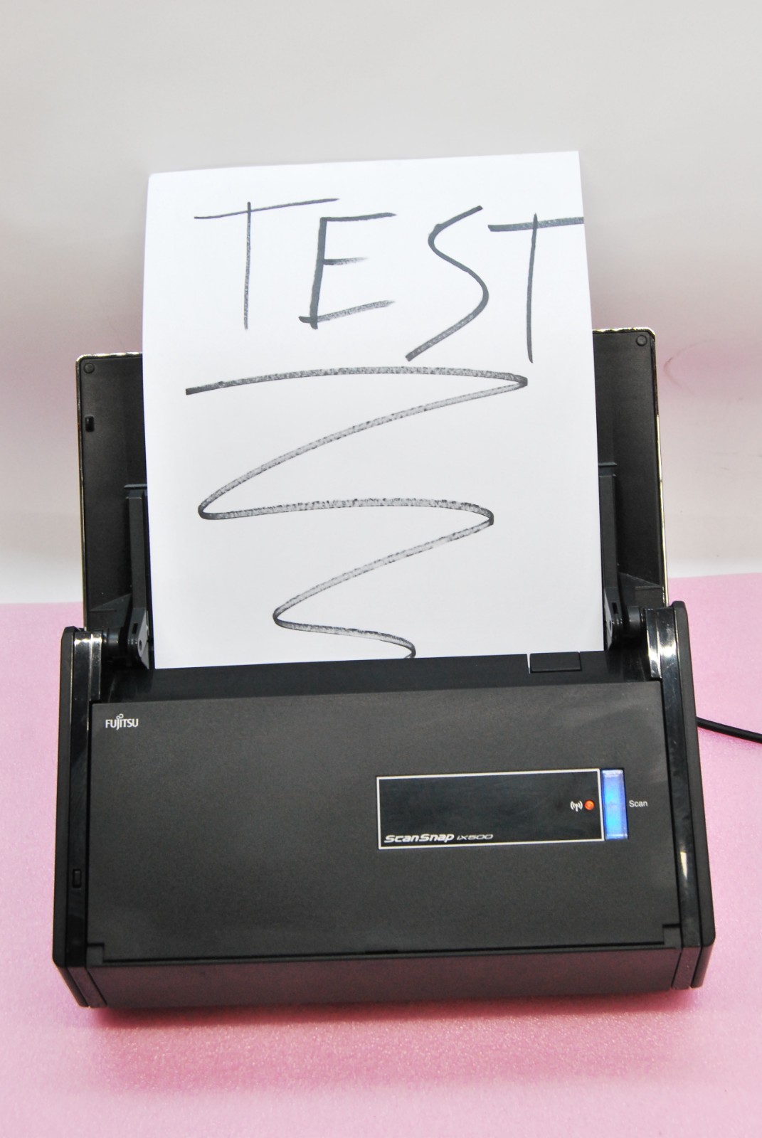 FUJITSU SNAPSCAN IX500 DOCUMENT SCANNER PA03656-B005 T8-B12