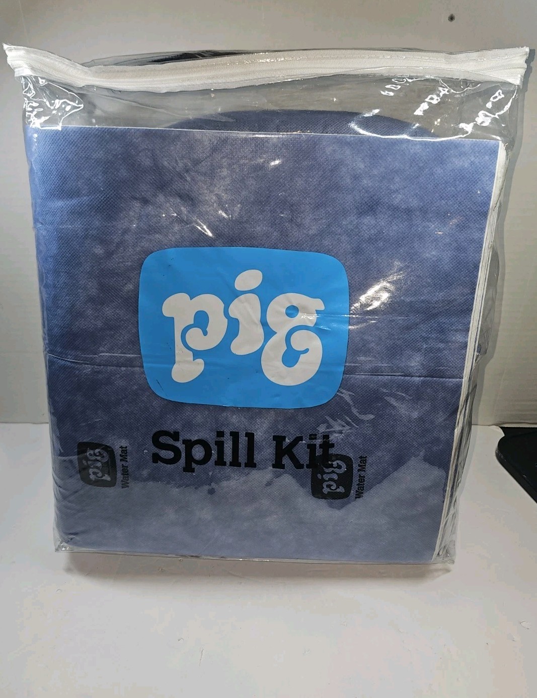 Water Absorbing Kit | Absorbs up to 5 Gallons per kit | Blue | PM50490