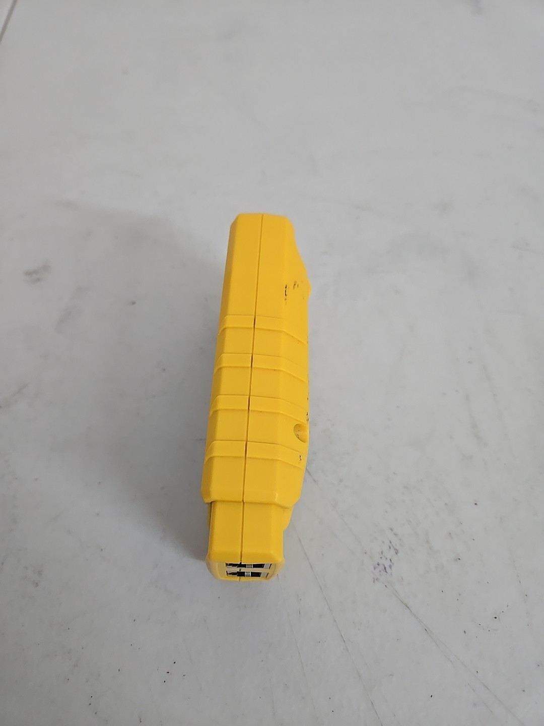 Klein Tools VDV526-100 Network LAN Cables CAT3, CAT5e, CAT6/6A) Tester w/Remote
