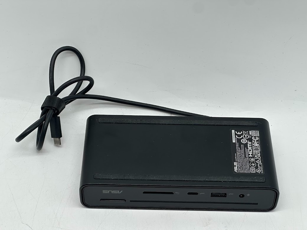 ASUS Triple Display USB Type-C Dock DC300
