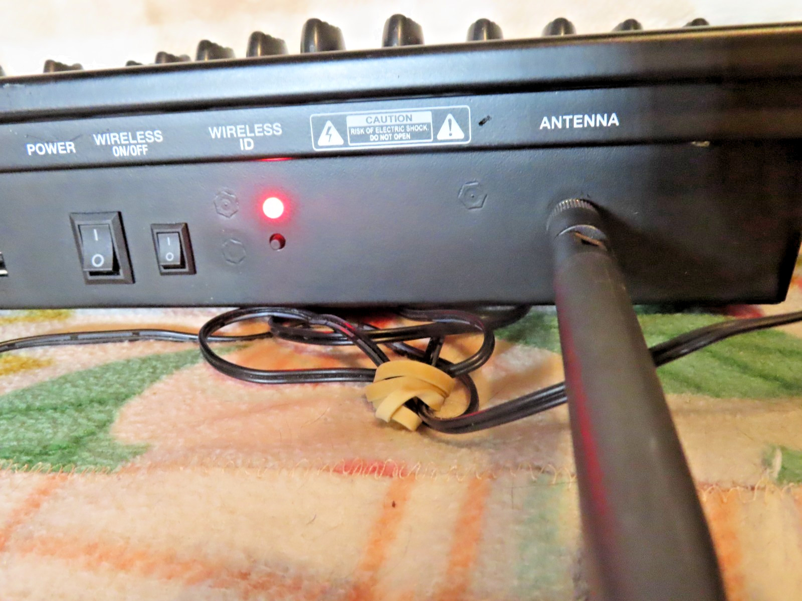 Rockville ROCKFORCE W4 384 Channel Wireless DMX Lighting Controller, READ!!!
