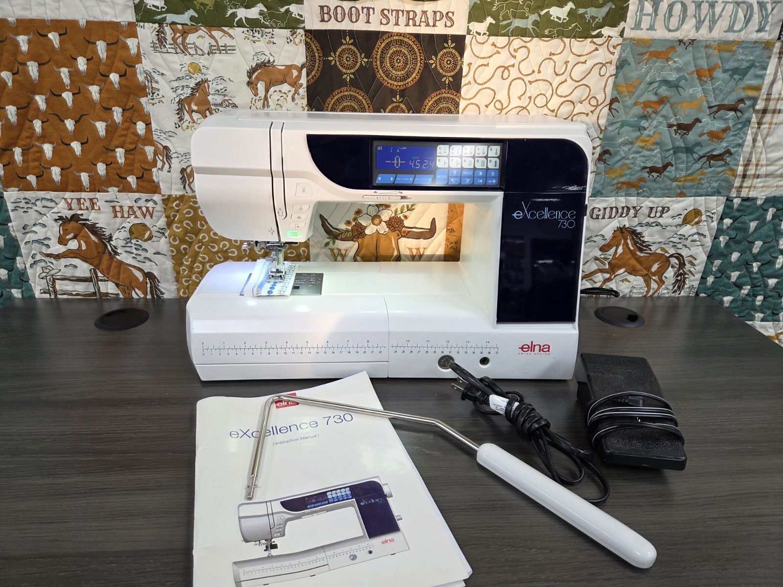 Elna Excellence 730 Sewing/Quilting Machine! Shipping included, See Photos.