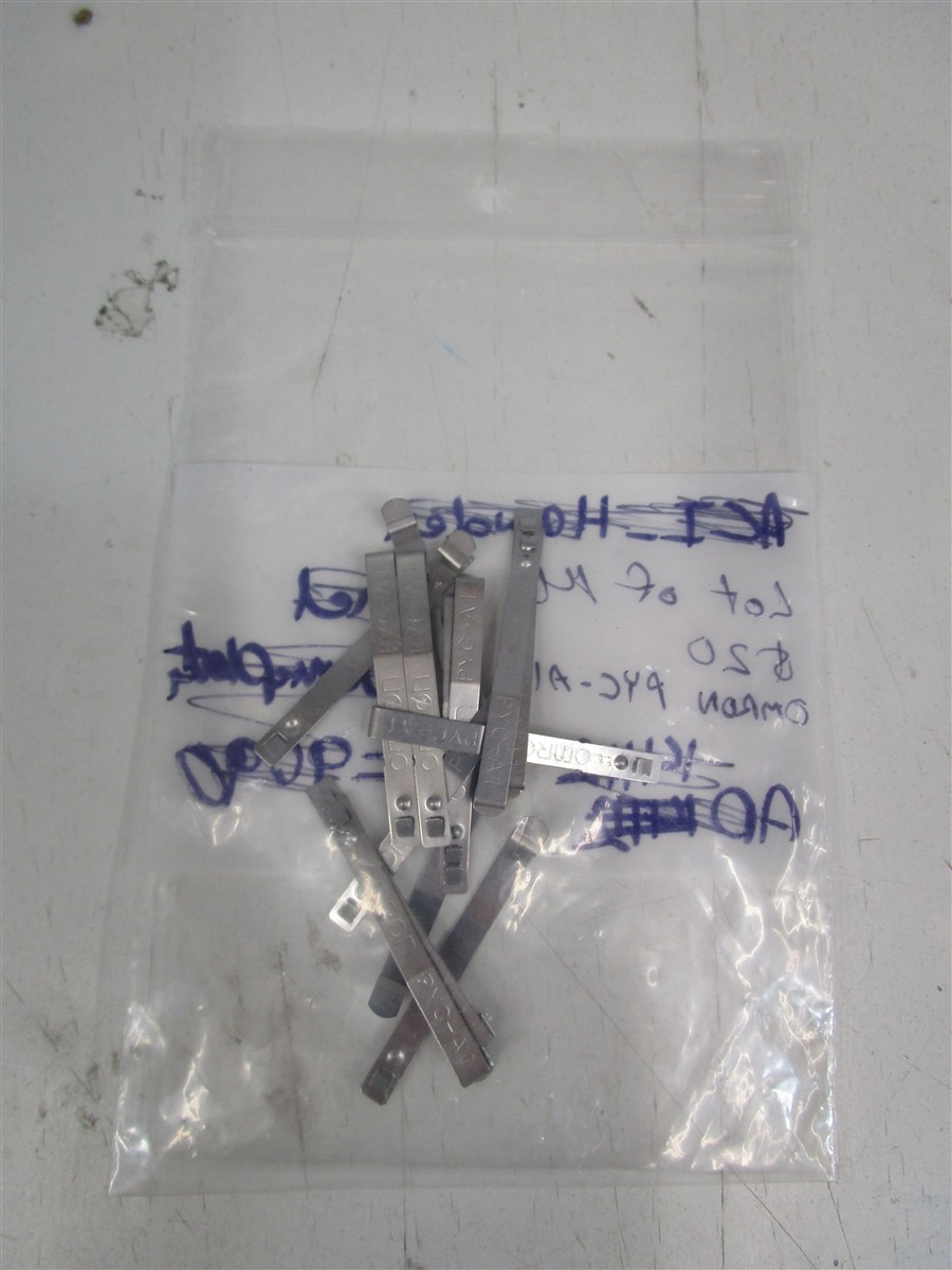 OMRON PYC-A1 Lot of 14 Hold Down Clip NEW