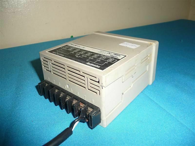 Autonics M4W-DV-4 M4WDV4 DC Volt Meter