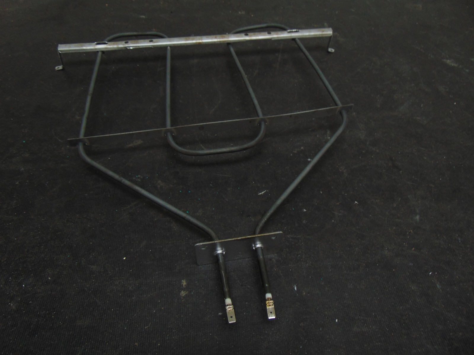 GE Range JBS160DM5BB Broil Element WB30X46986