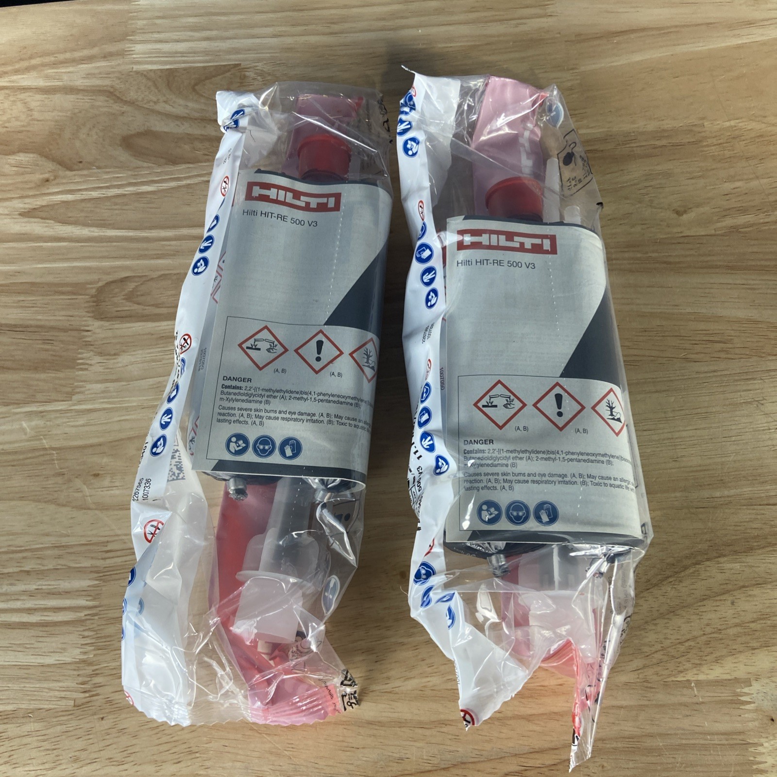 2 HILTI HIT-RE 500 V3 EPOXY ANCHOR 11.1 fl.oz (16.4oz#2123401 EXP 10/31/25