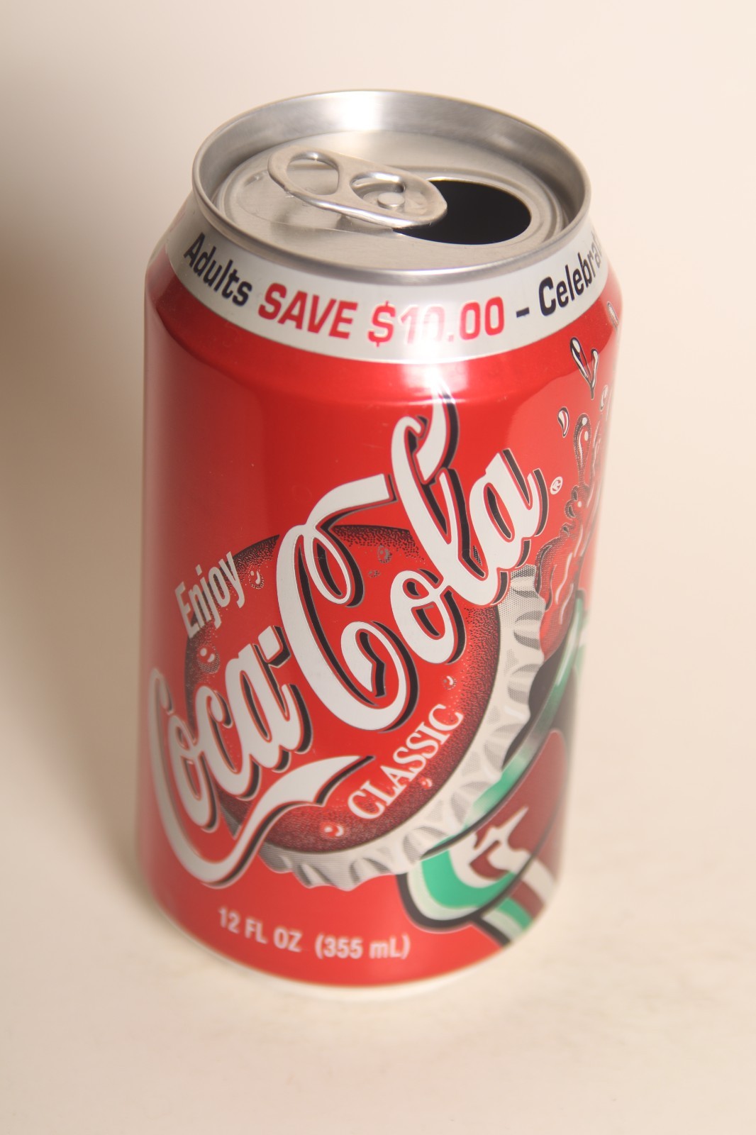 Coca-Coke soda can " Save $10 Six Flags"