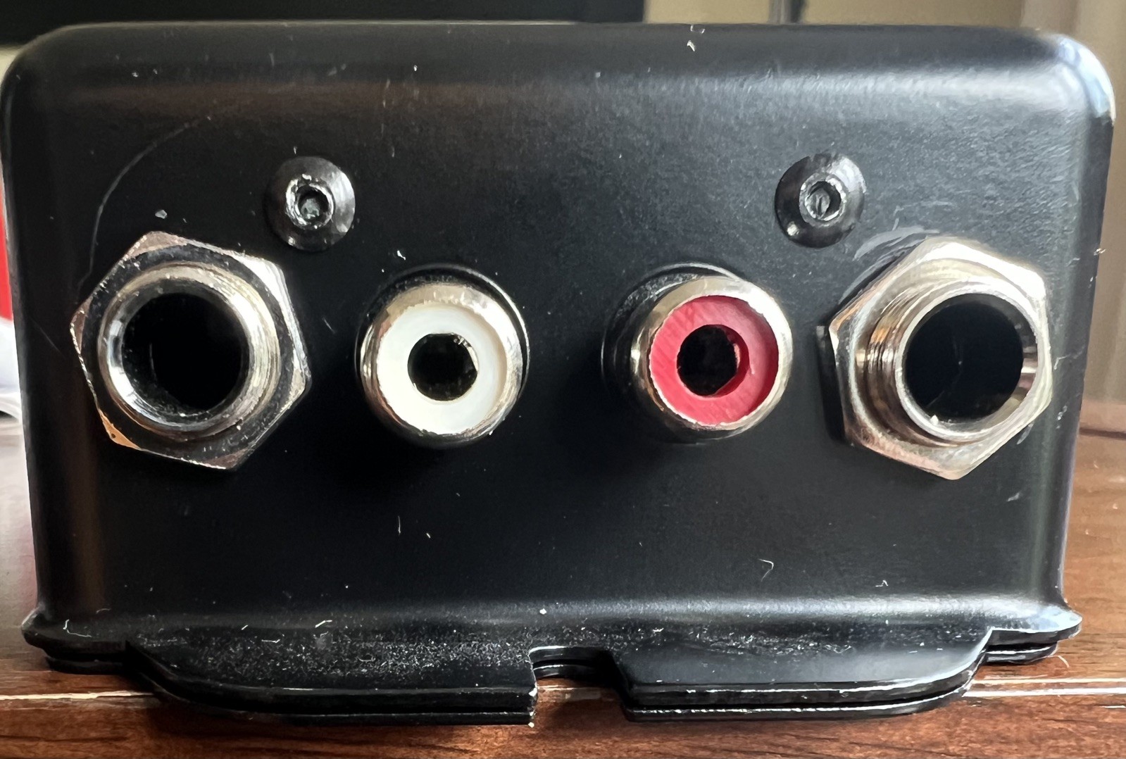 Stereo Microphone preamp SP-24B Black
