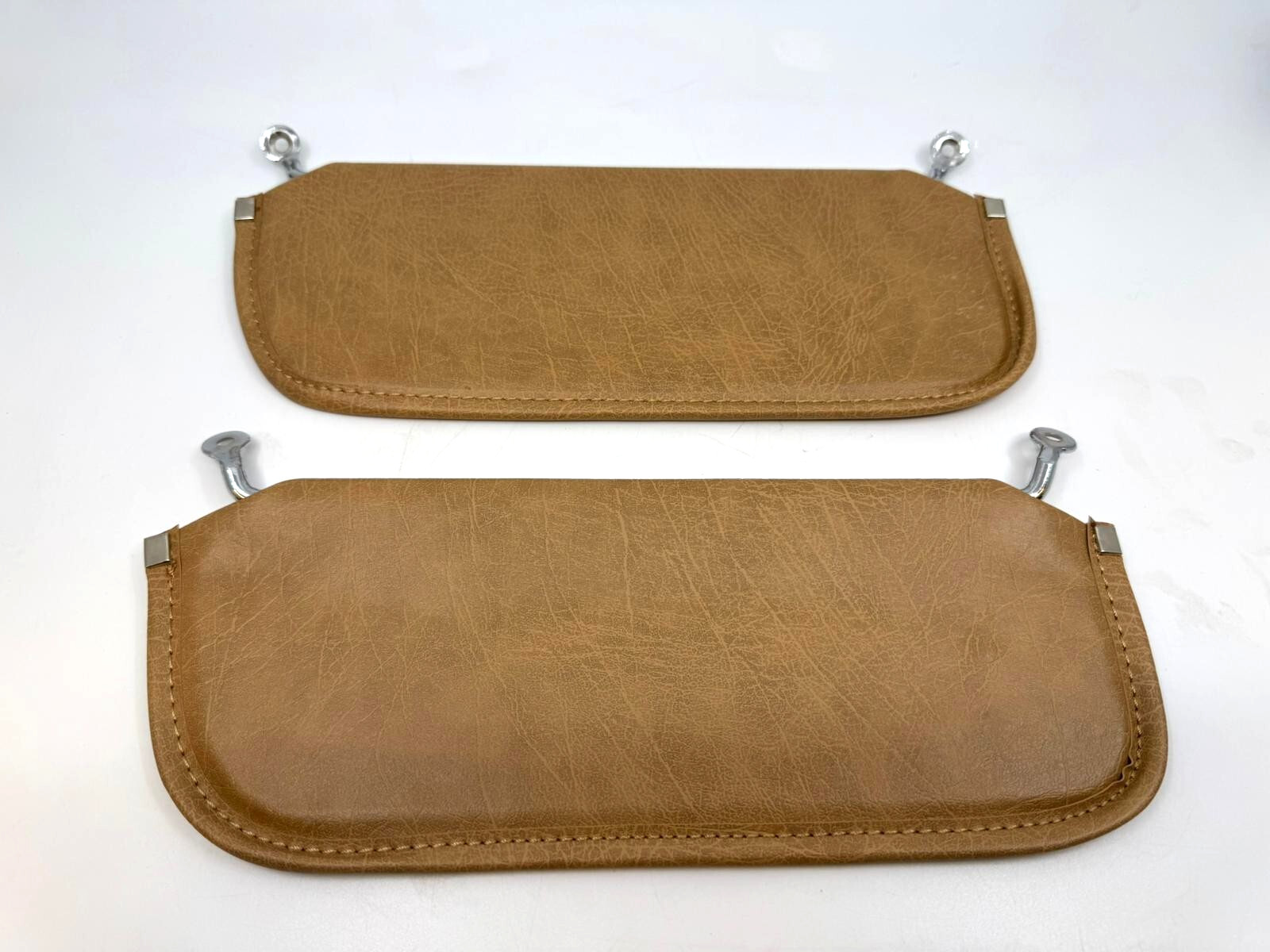 Sunvisor Pair With Bracket for Corvette C3 Stingray 69-76 L+R 2pcs Saddle Brown
