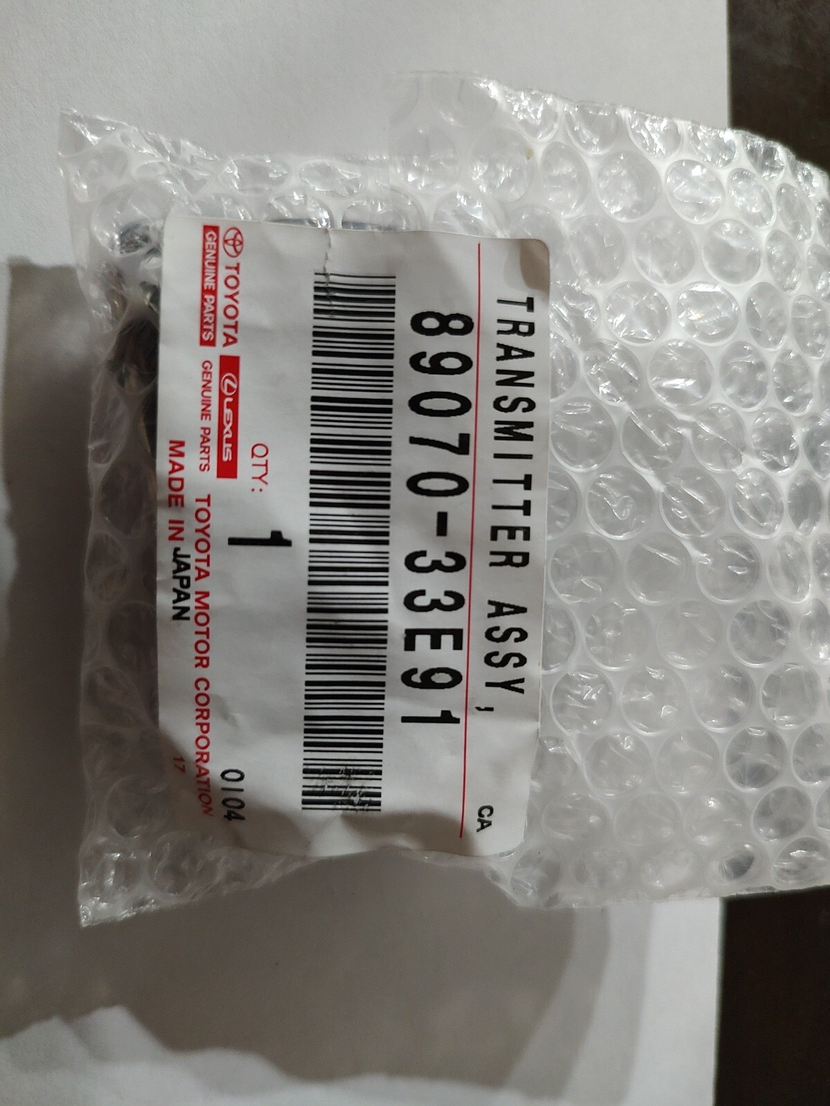 Genuine OEM Toyota Transmitter 89070-33E91