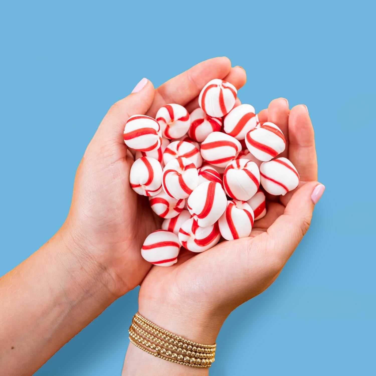 Brachs Bobs Sweet Stripes Soft Peppermint Candy 160 Count 28oz Jar Bulk