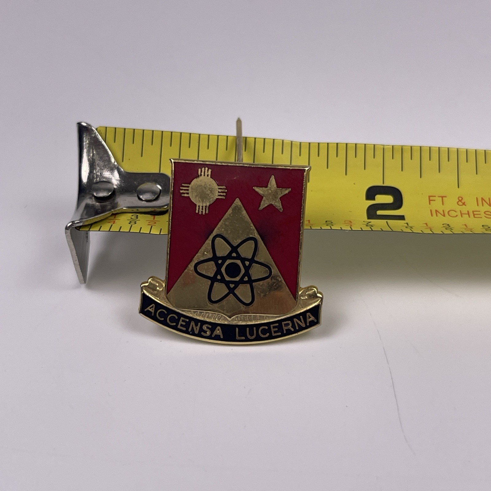 U.S. Military 14th Ordnance Battalion DI DUI Crest Pin Back PB ACCENSA LUCERNA