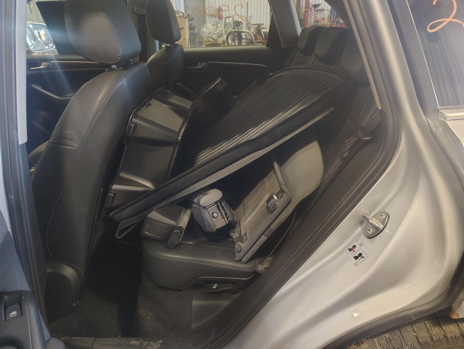 Used Blind Spot Detection System Warning Control Module fits: 2010 Audi Q5 Drive
