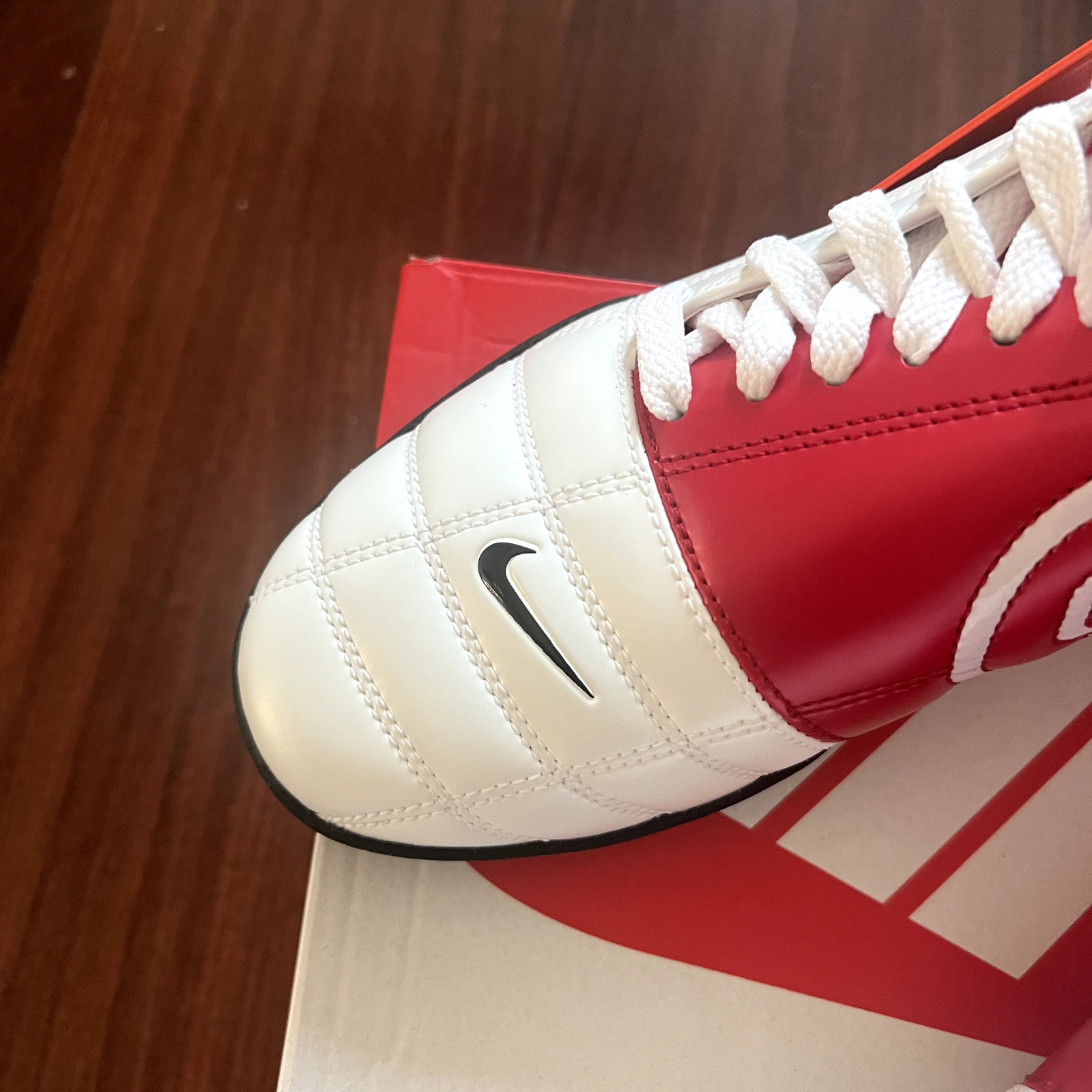 Nike Total 90 SP Mens Indoor Soccer Shoes White Gym Red Black HQ2851-100