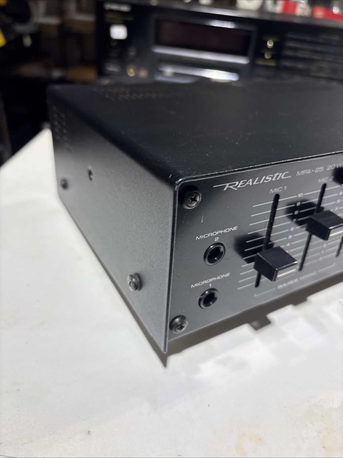 REALISTIC - MPA-25 20-Watt PA Amplifier - 32-2033A