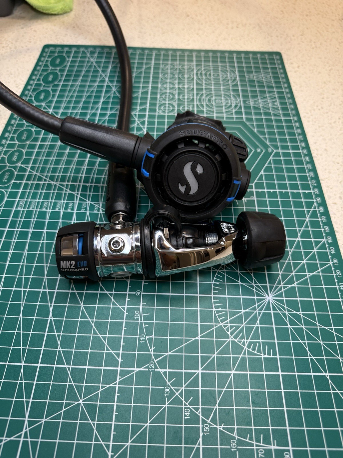 Scubapro Mk2 evo/R105 Scuba Diving Regulator- Yoke