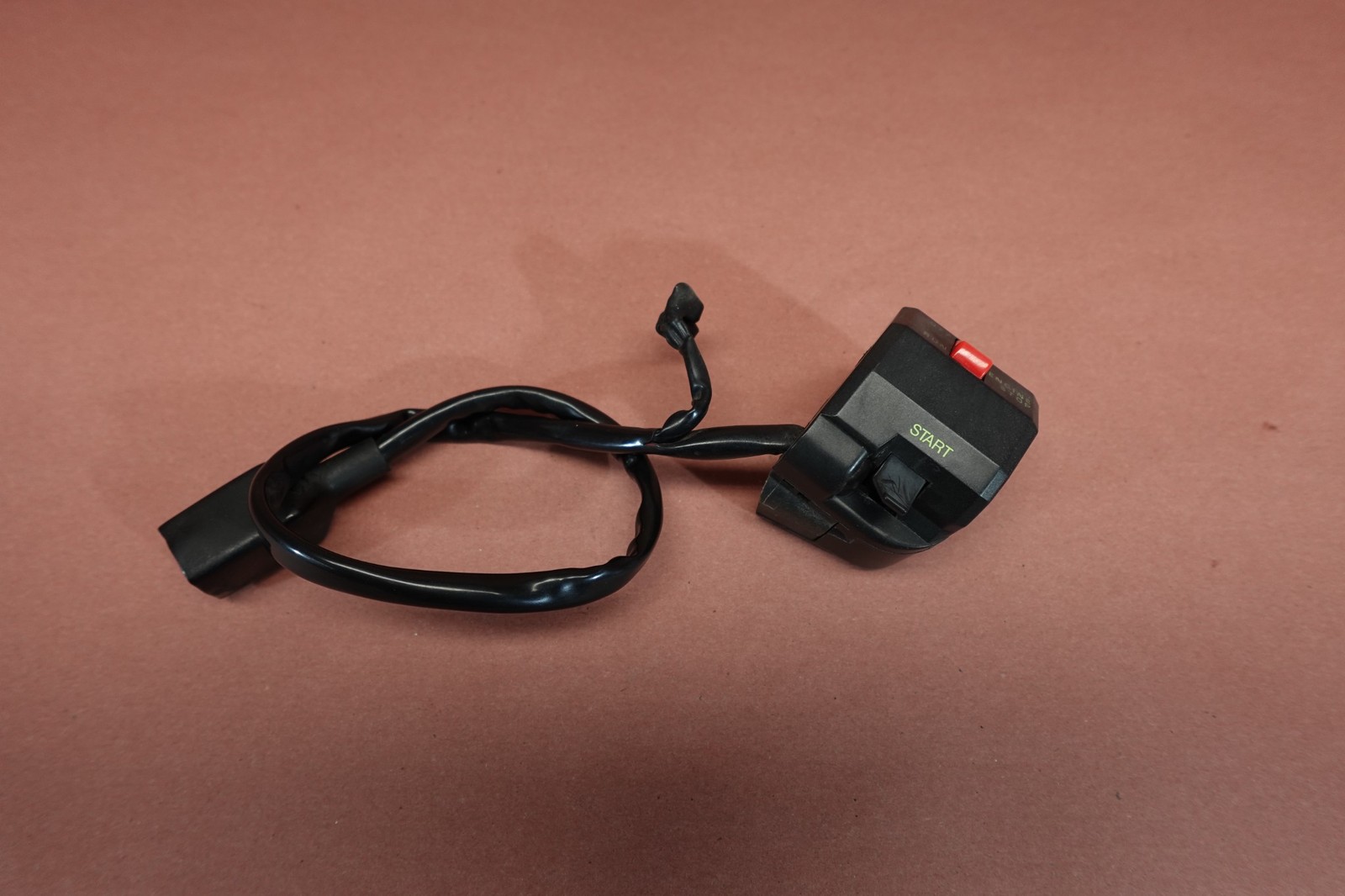 1986-1993 Kawasaki Concours 1000 ZG1000A Right Control Switch Start Stop
