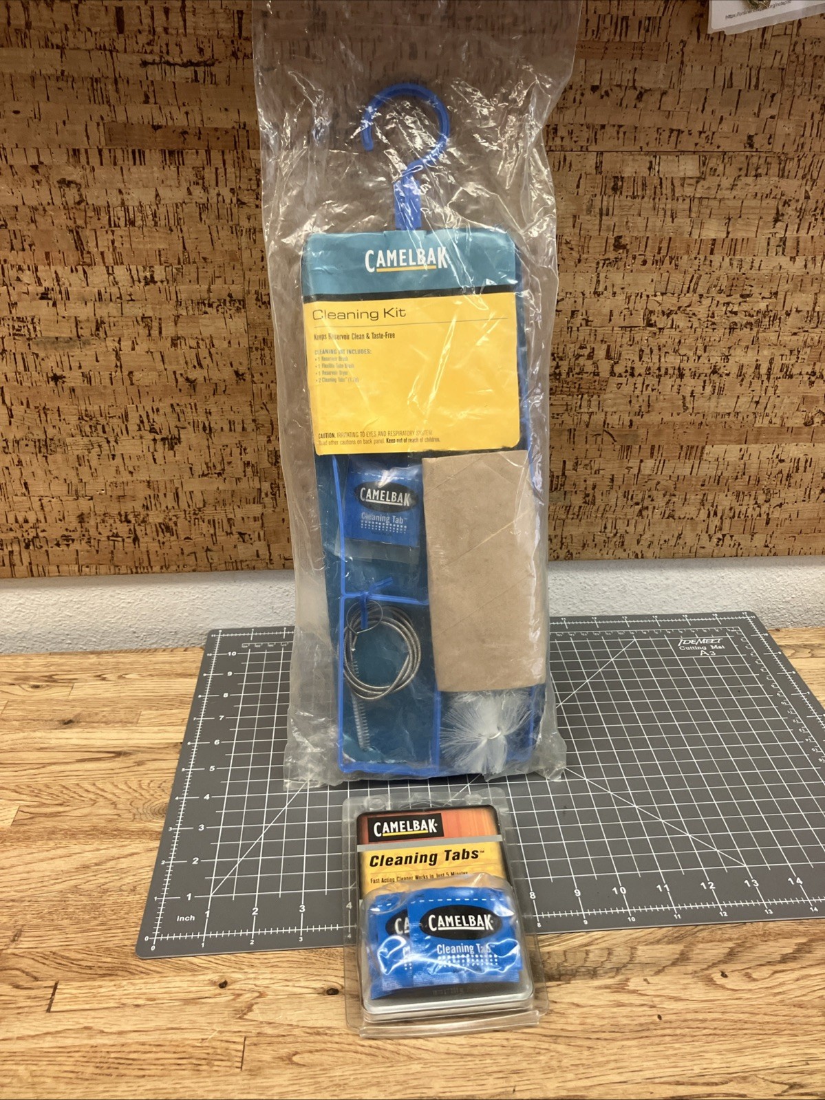 CAMELBAK CLEANING KIT HYDRATION SYSTEM WATER BLADDER SCRUB BRUSHES DRYER & TABS
