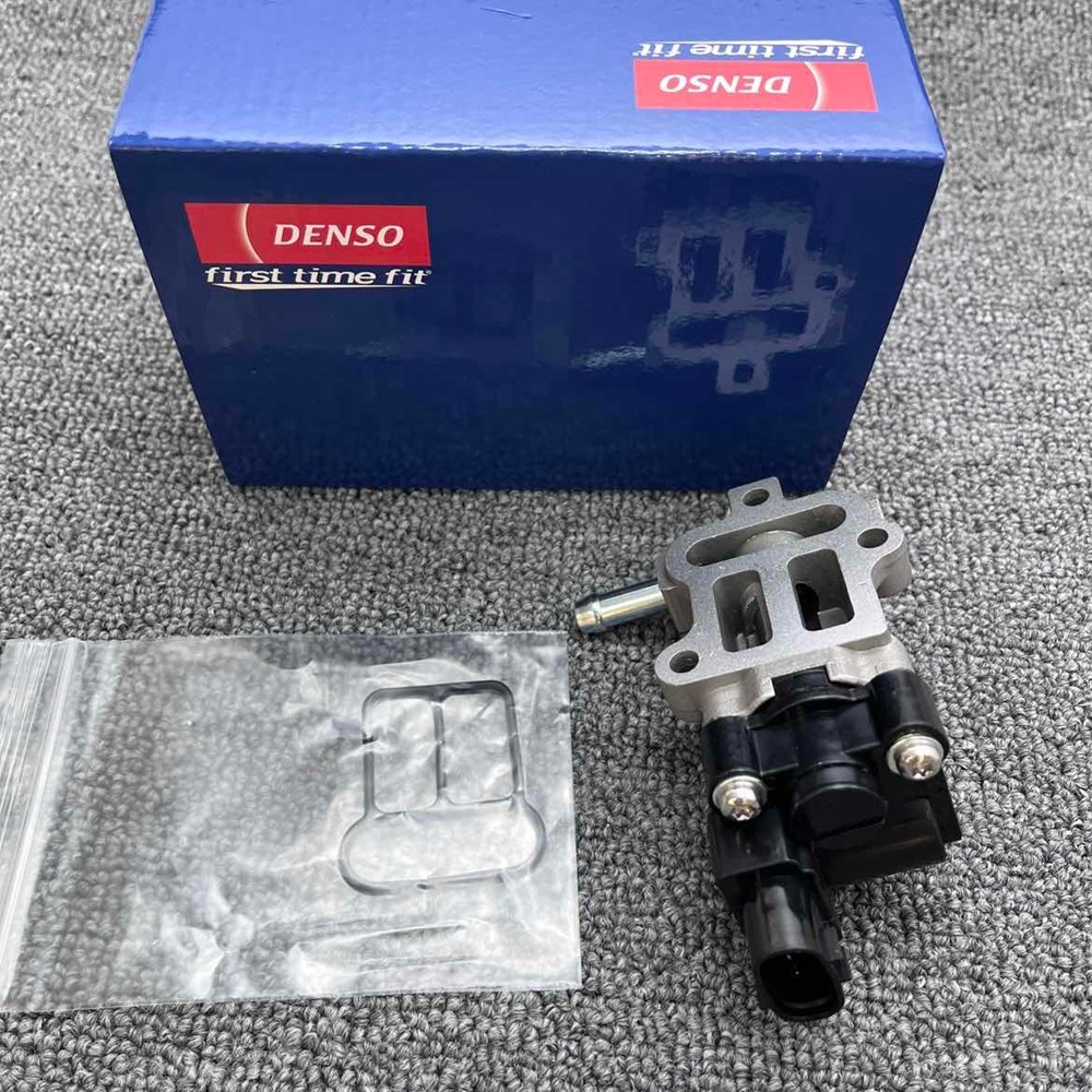 DENSO Idle Air Control Valve 22270-75050 For Toyota 4Runner Tacoma 2.4 2.7L L4