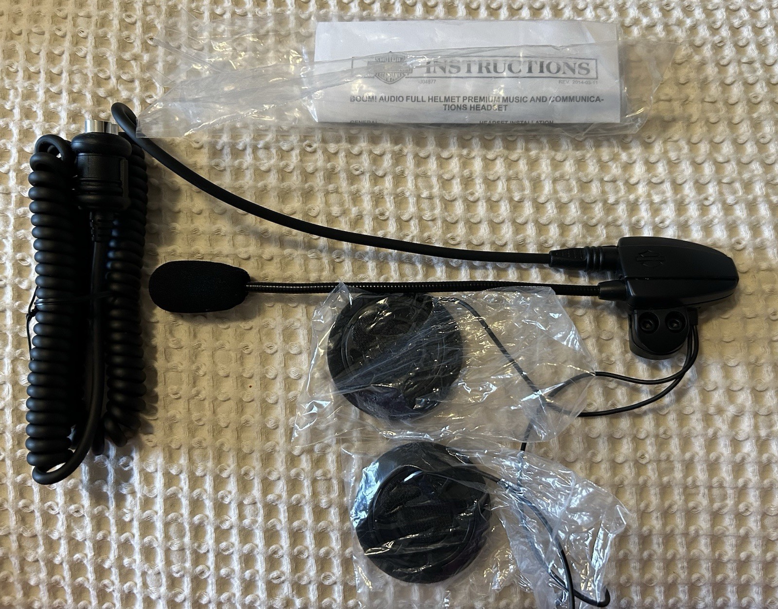 Harley Davidson BOOM! AUDIO FULL HELMET PREMIUM MUSIC AND COMMUNICATIONS HEADSET