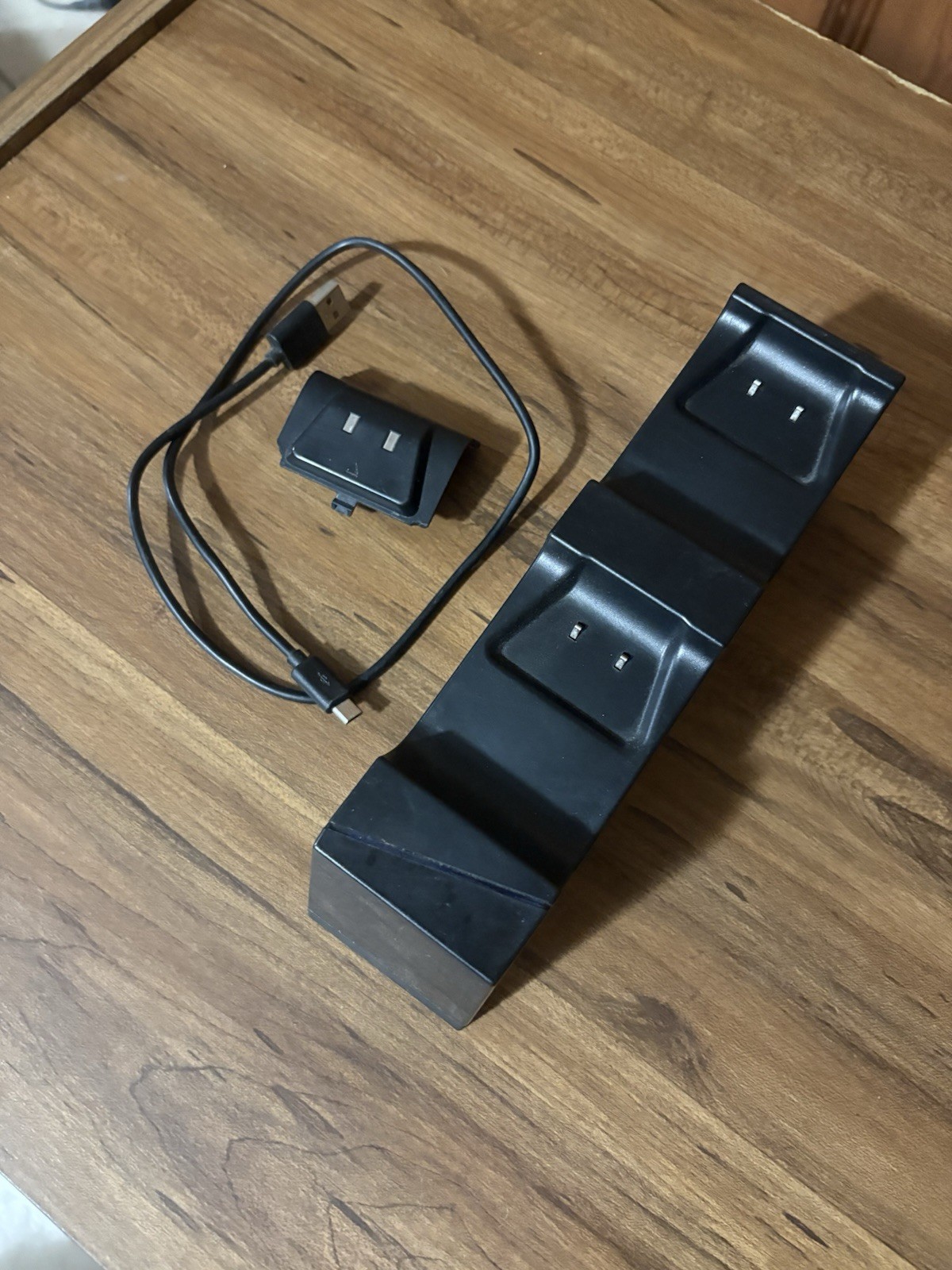 TESTED Xbox One X S Series Dual Charger Play Dock Station Rechargeable Battery