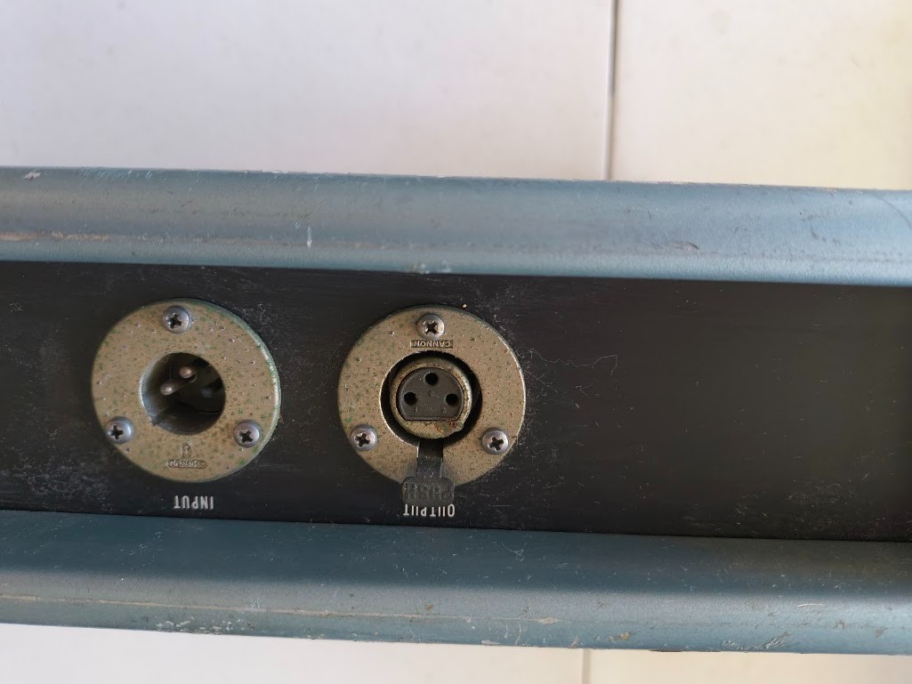 Ling Model 100 - Powers ON- No further tests- AS-IS