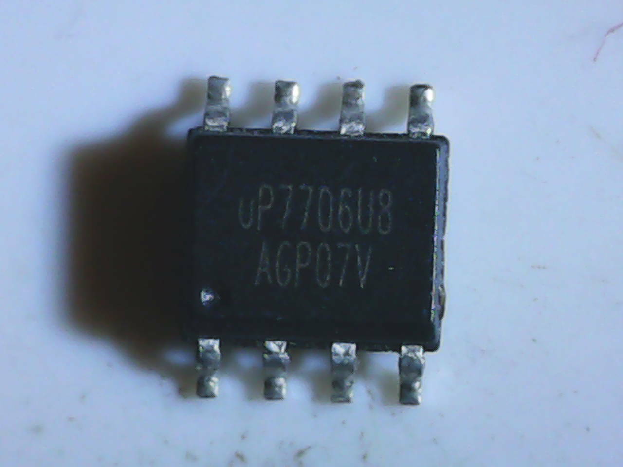 2 pieces uP7706U8 integrated circuit SOP-8 USED GUARANTEED