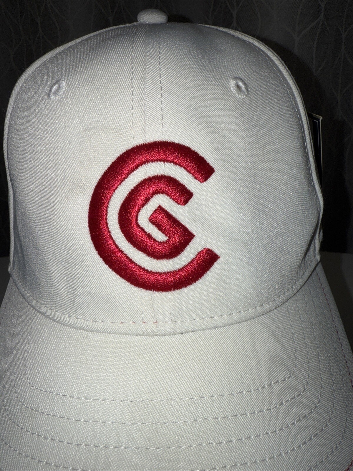 Cleveland Golf Red CG on White Hat Cap Hook Loop Polyester w Tag EUC