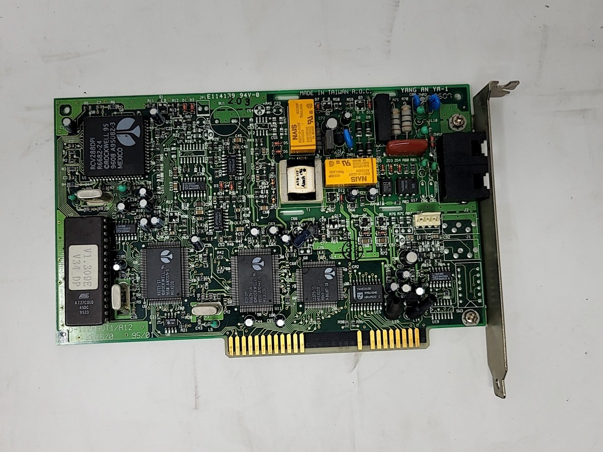 ROCKWELL D-1128HVT1/R12 ISA Fax Modem Card