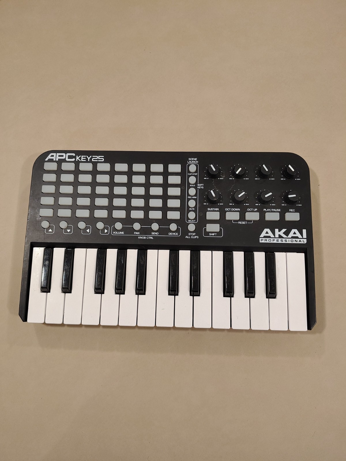 UNTESTED Akai Professional APC Key 25 MK1 MIDI Keyboard Controller *NO USB