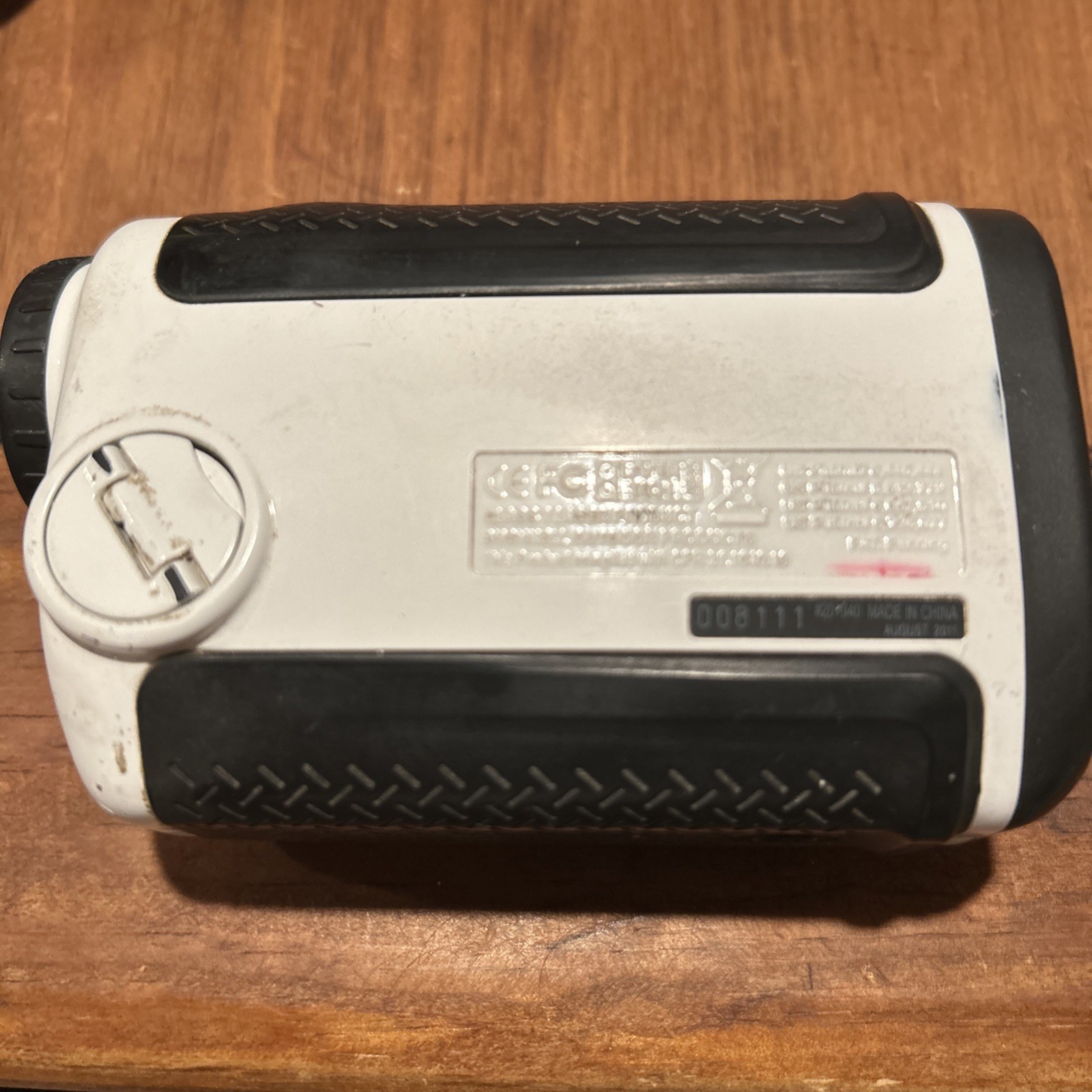 Bushnell Tour V2 Laser Rangefinder White