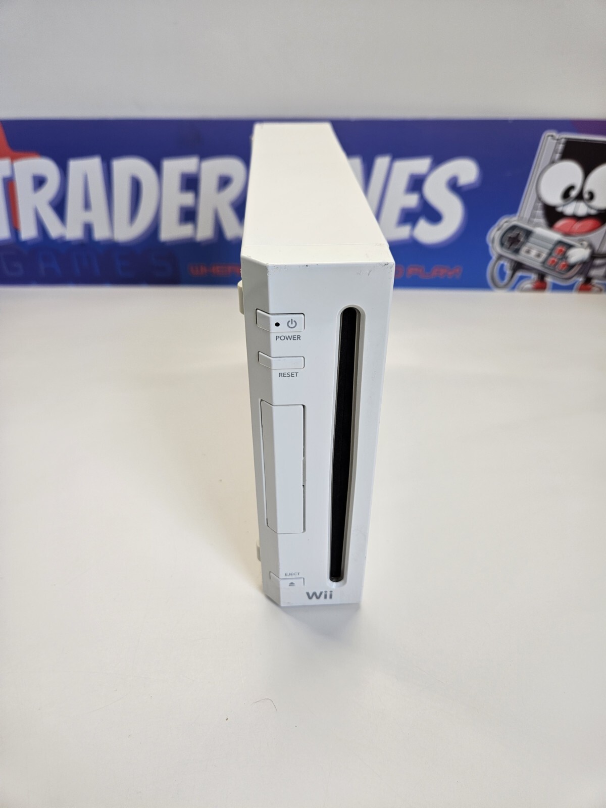 White Nintendo Wii System Complete (Nintendo Wii, 2010)
