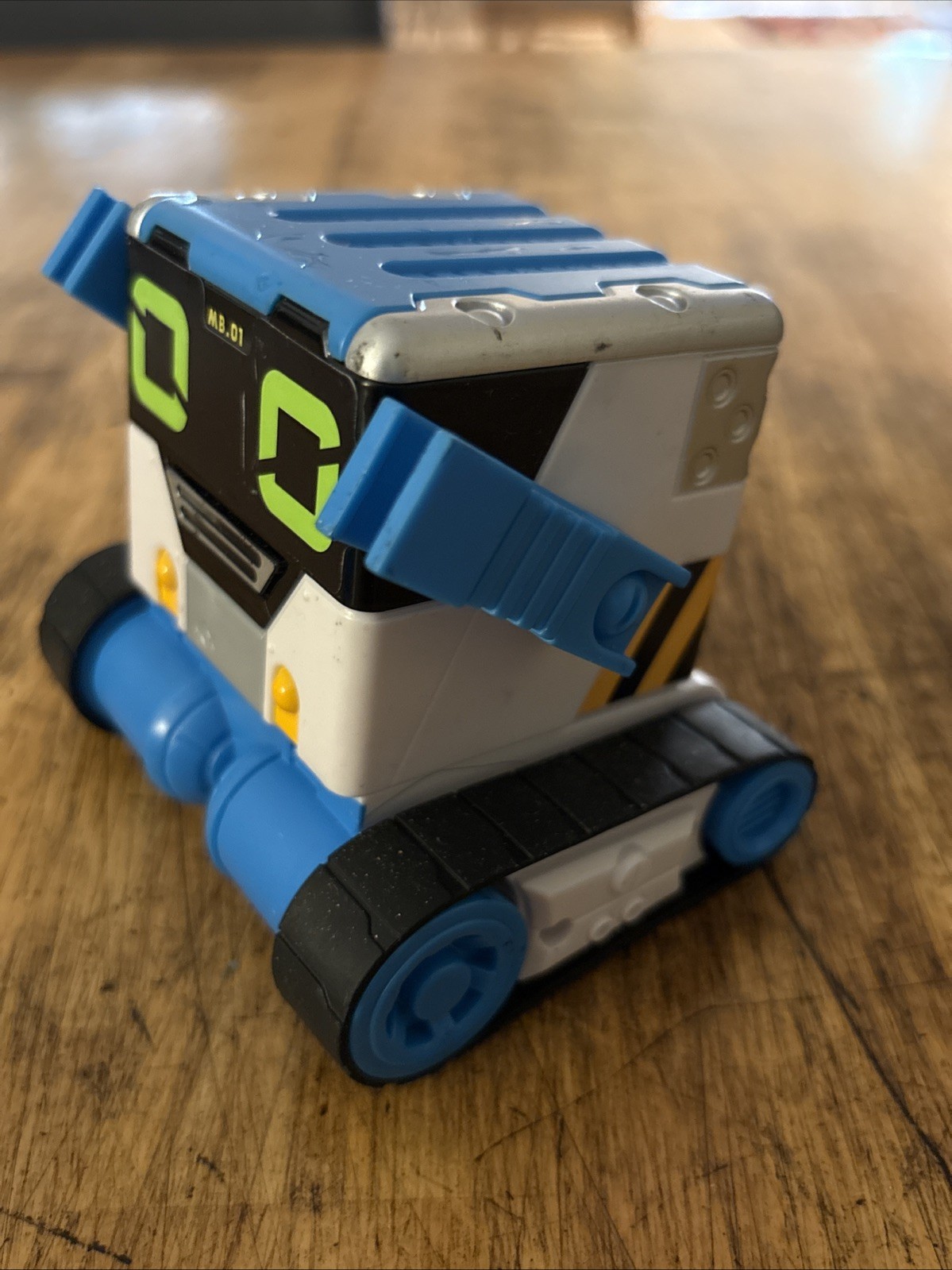Mibro Really Rad Robots Blue MB.01 Robot w/Remote Tested- Works Great!