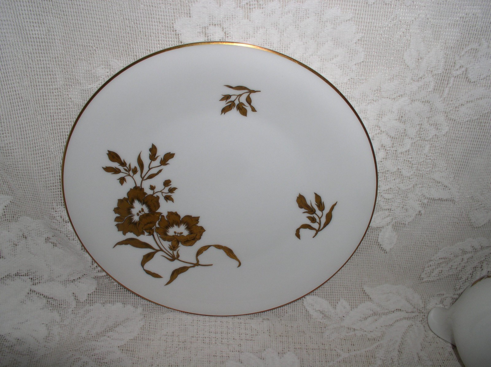 Harmony House H & C Selb Heinrich Golden Glory Salad Plate