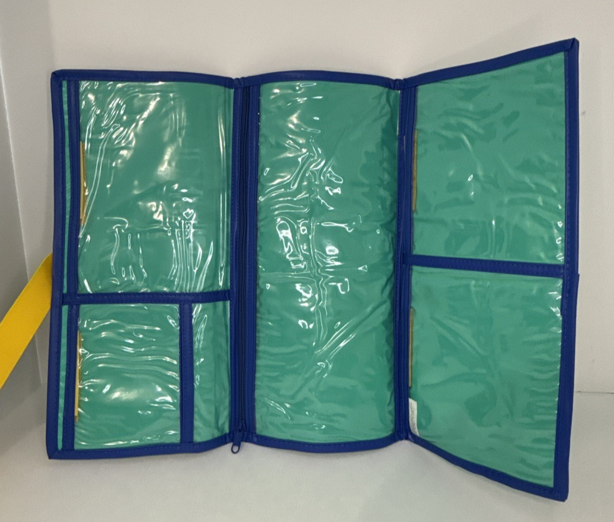 Green Tri-Fold Organizer Pouch Travel Storage Bag Blue Trim